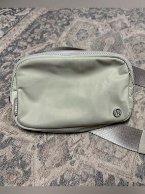 Lululemon athletica Tan Everywhere Belt Bag 1L